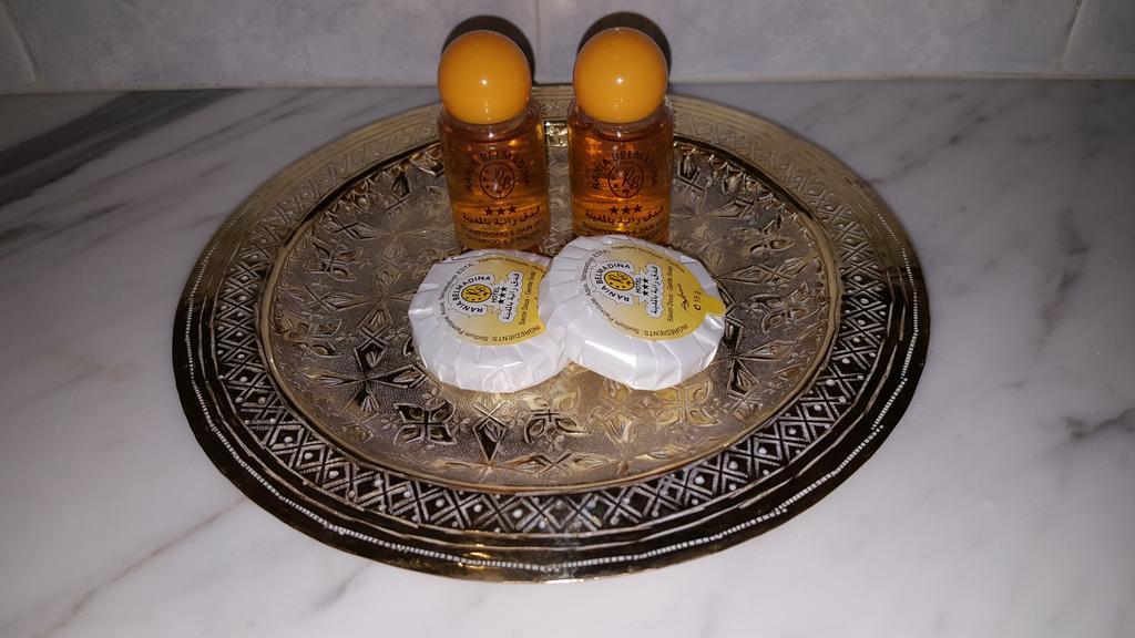 Rania Belmadina Hotel Casablanca Exterior foto