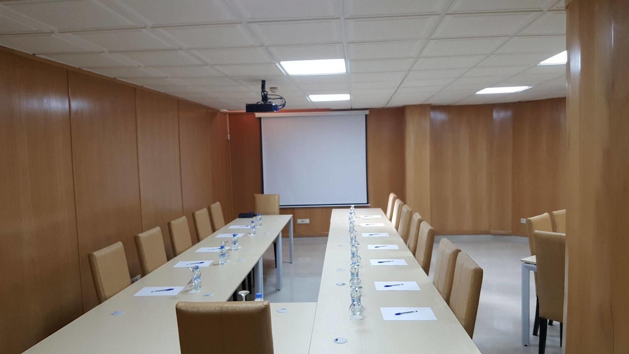 Rania Belmadina Hotel Casablanca Exterior foto